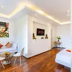 Cosy 1 Bd Pvt Apartment With Shared Kitchen And Pool